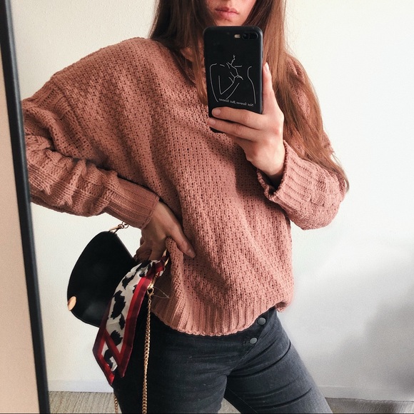 Season's labels Sweaters - BOGO⭐️ Last L — CHENILLE KNIT SWEATER